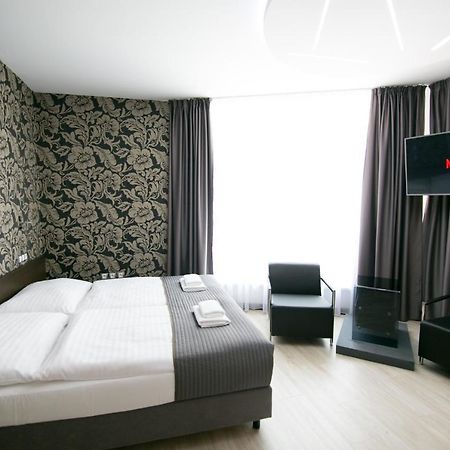 Hotel U Kostela โมดริเช ภายนอก รูปภาพ