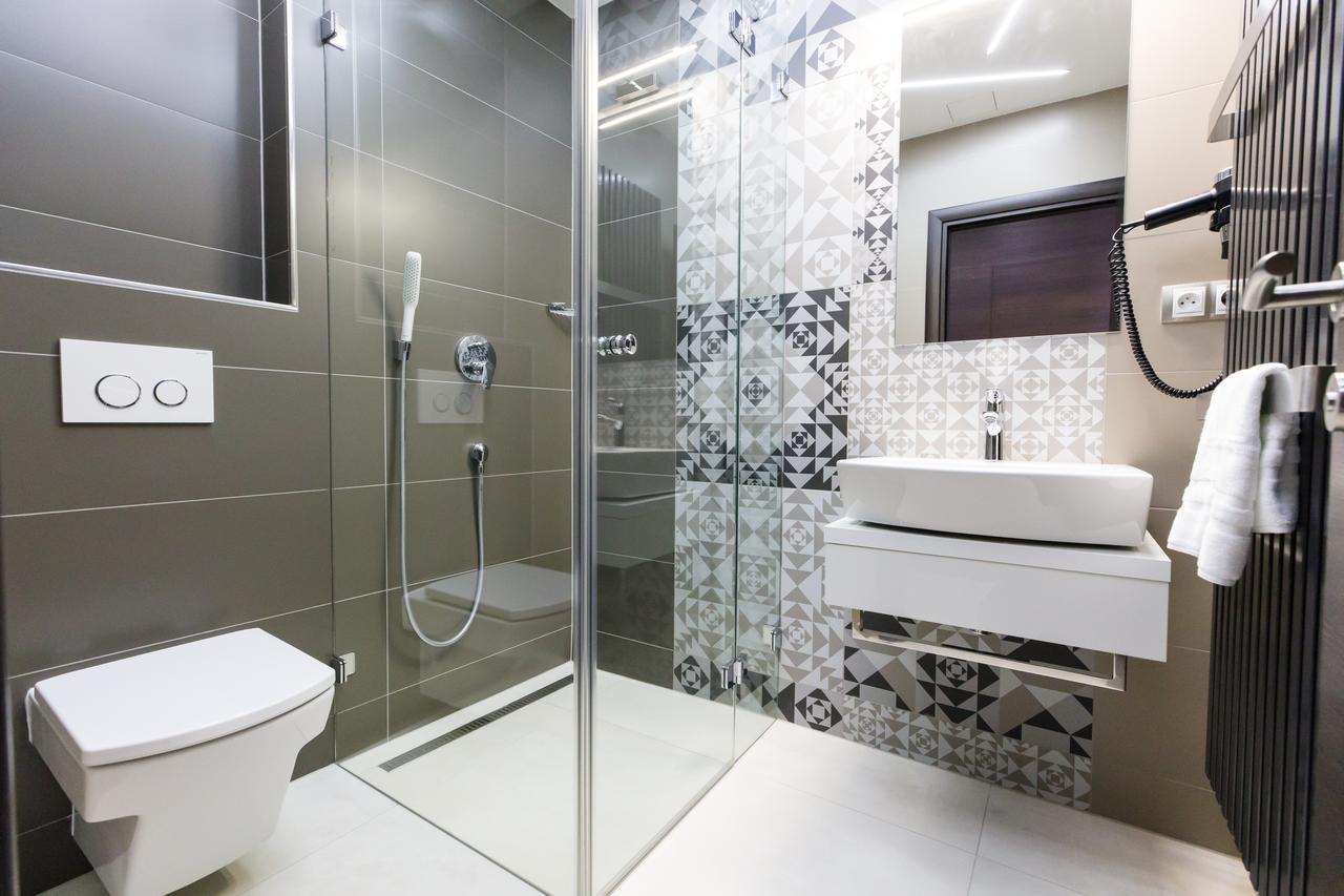 Hotel U Kostela โมดริเช ภายนอก รูปภาพ