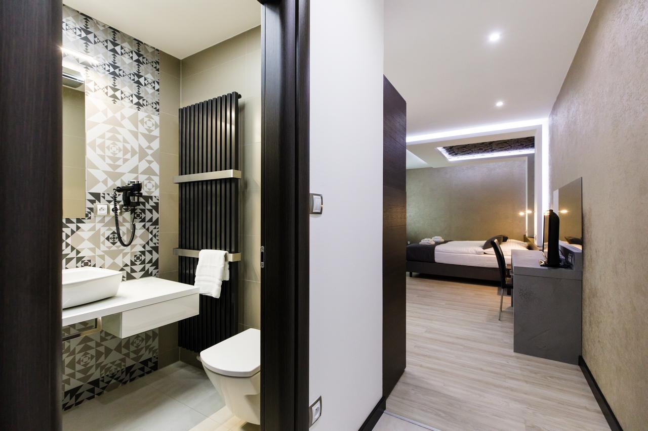 Hotel U Kostela โมดริเช ภายนอก รูปภาพ